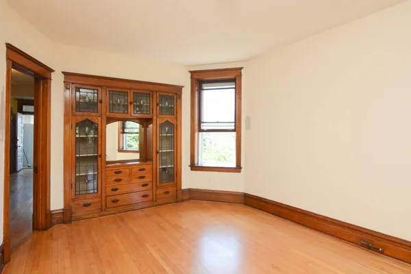 $2,890 | 2225 West Walton Street, Unit 2, Chicago, IL 60622