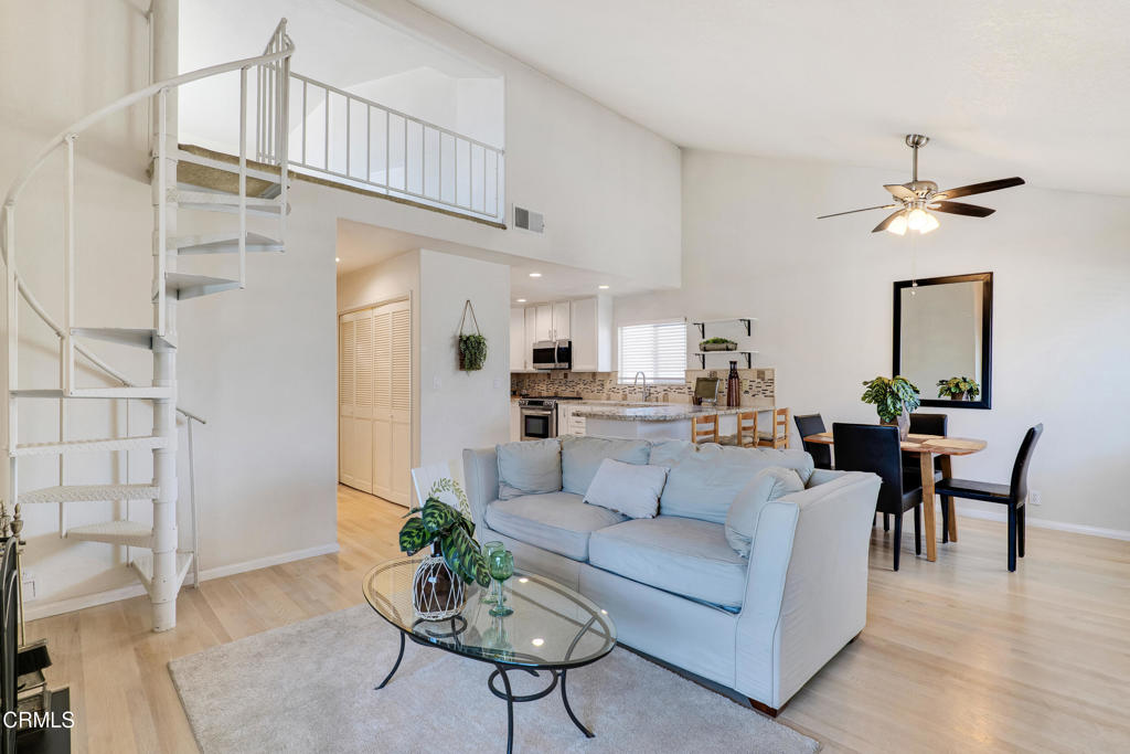 5125 West Wooley Road, Unit 5 Oxnard, CA 93035 - Photo 9 of 32