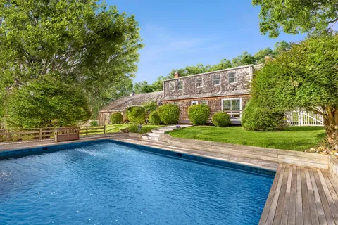 $2,450,000 | 26 Birch Drive, Montauk, NY 11954