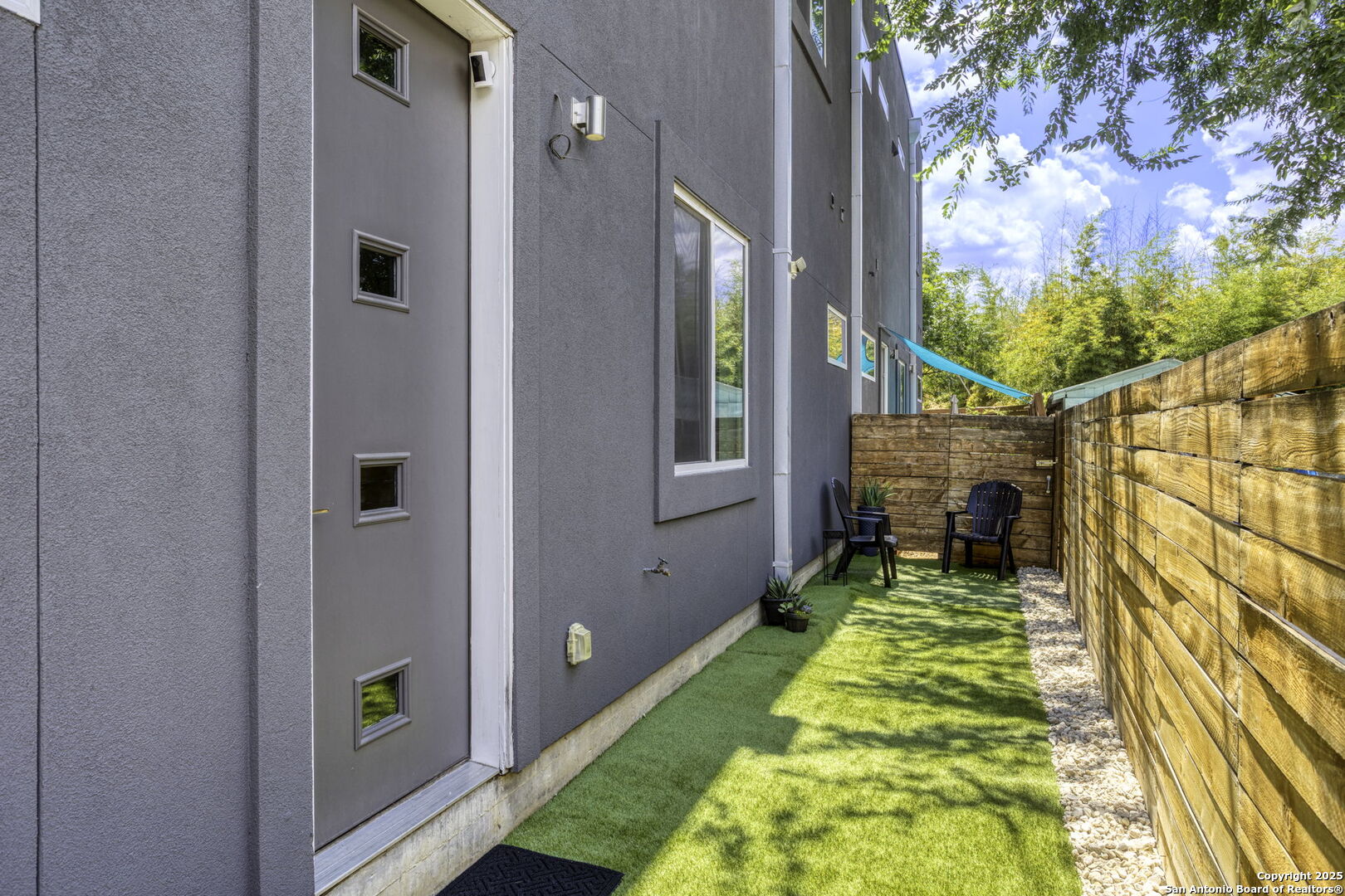 326 Clay, Unit 102 San Antonio, TX 78204 - Photo 27 of 31