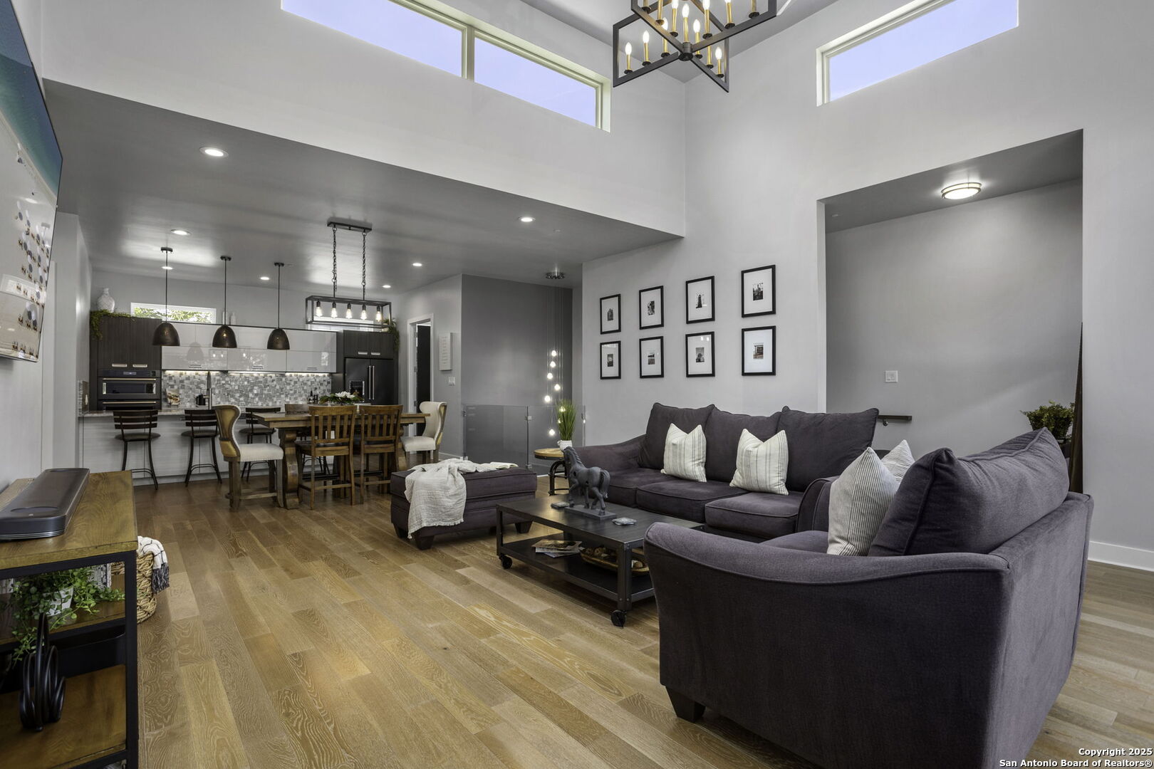 326 Clay, Unit 102 San Antonio, TX 78204 - Photo 4 of 31