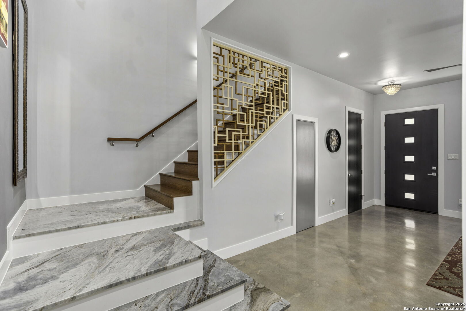 326 Clay, Unit 102 San Antonio, TX 78204 - Photo 9 of 31