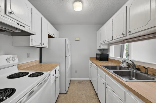 $220,000 | 3401 Mill Run, Raleigh, NC 27612