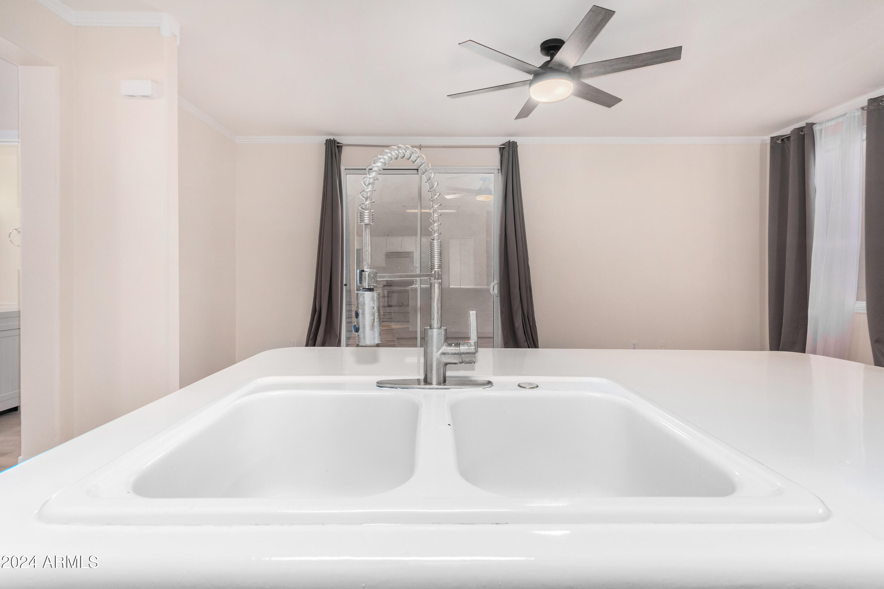 1423 East Romley Road Phoenix, AZ 85040 - Photo 20 of 38 0021-21 - Romley