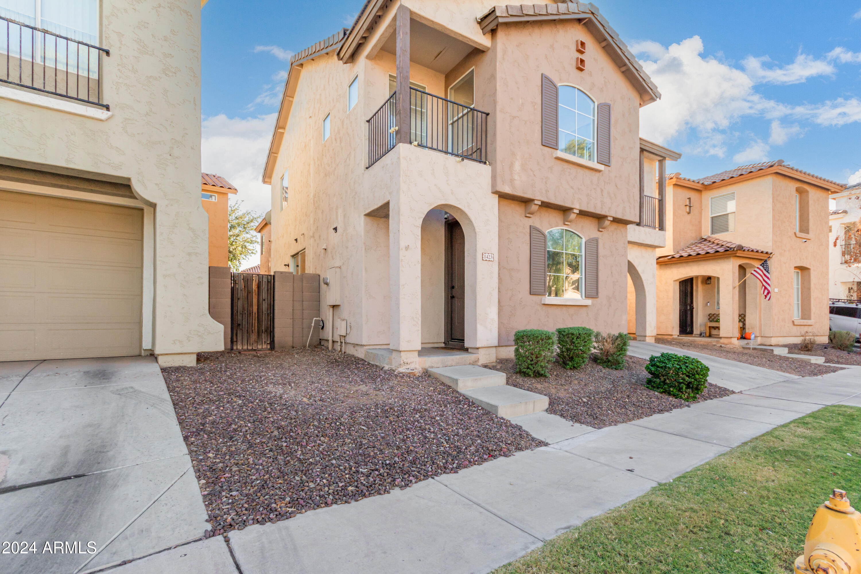 1423 East Romley Road Phoenix, AZ 85040 - Photo 2 of 38 0003-03 - Romley