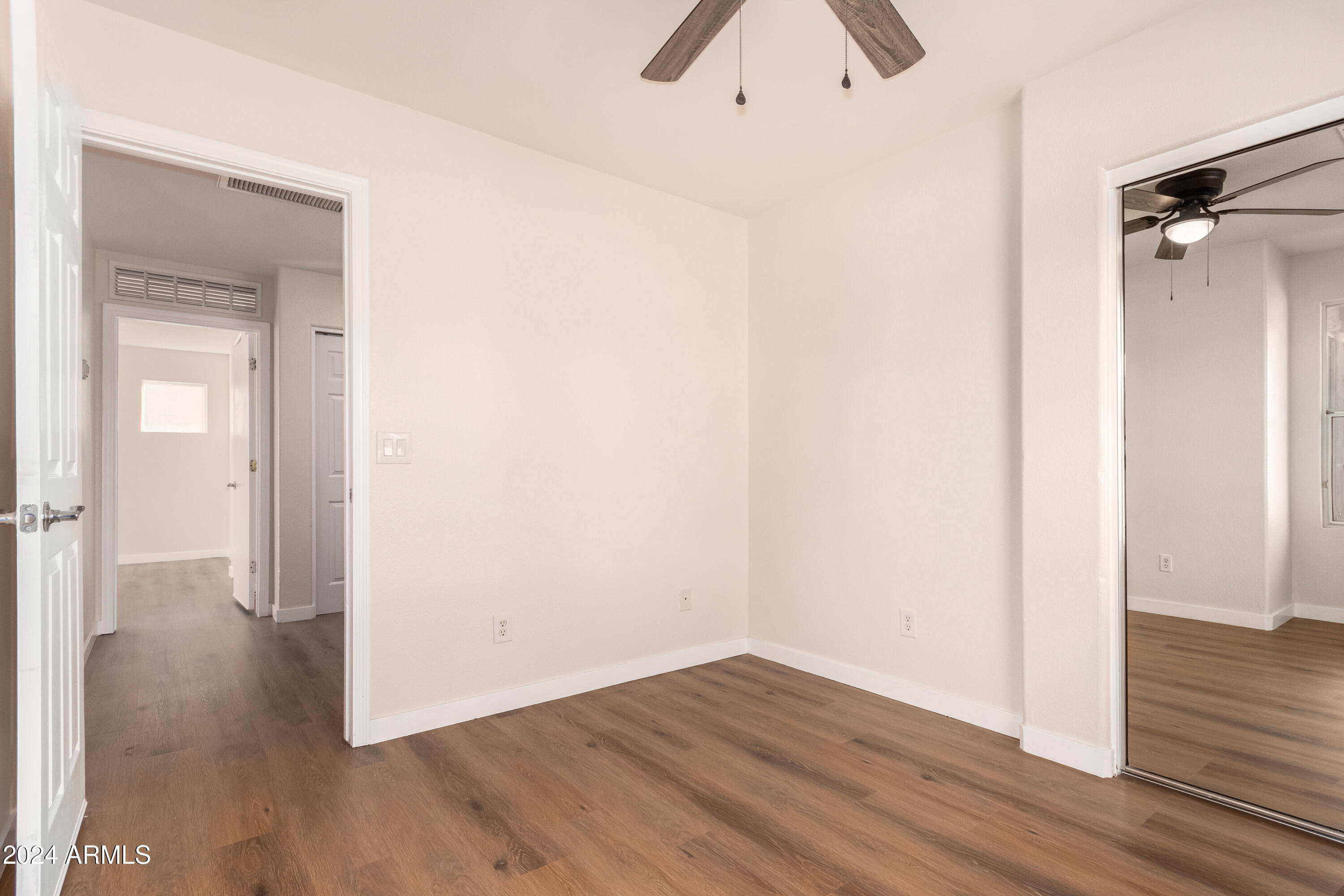 1423 East Romley Road Phoenix, AZ 85040 - Photo 24 of 38 0025-25 - Romley