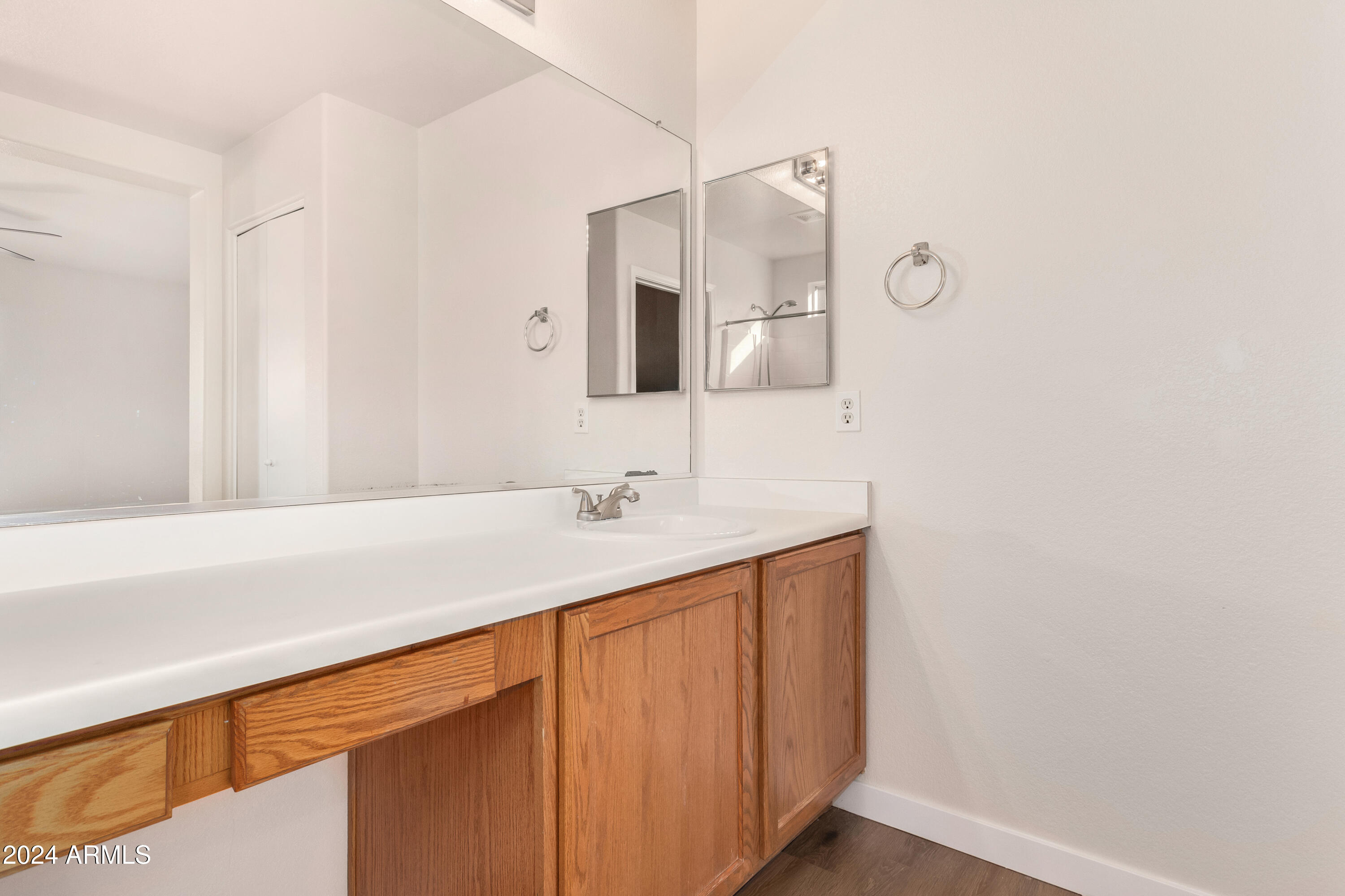 1423 East Romley Road Phoenix, AZ 85040 - Photo 27 of 38 0028-28 - Romley