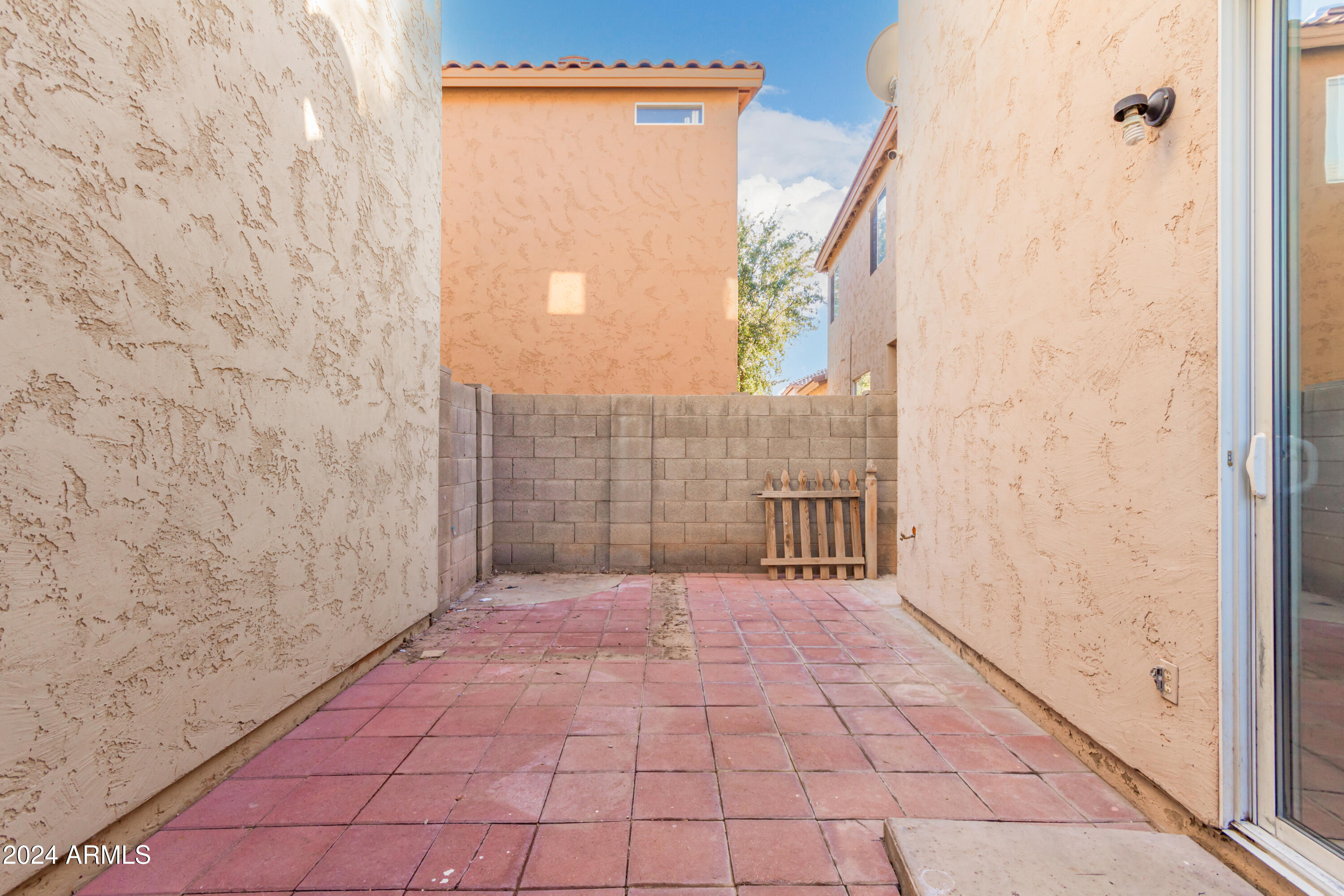 1423 East Romley Road Phoenix, AZ 85040 - Photo 36 of 38 0037-37 - Romley