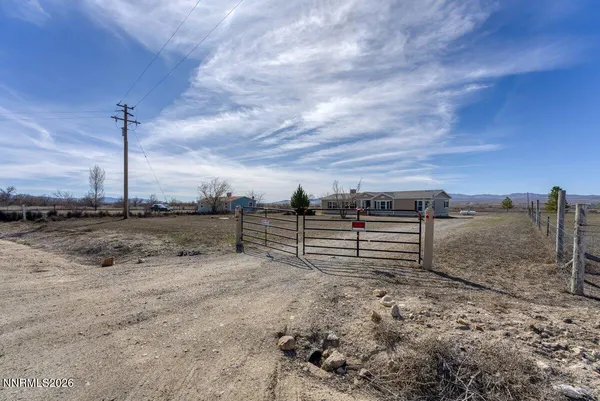 $399,000 | 22225 Topaz Lake Lane, Lovelock, NV 89419