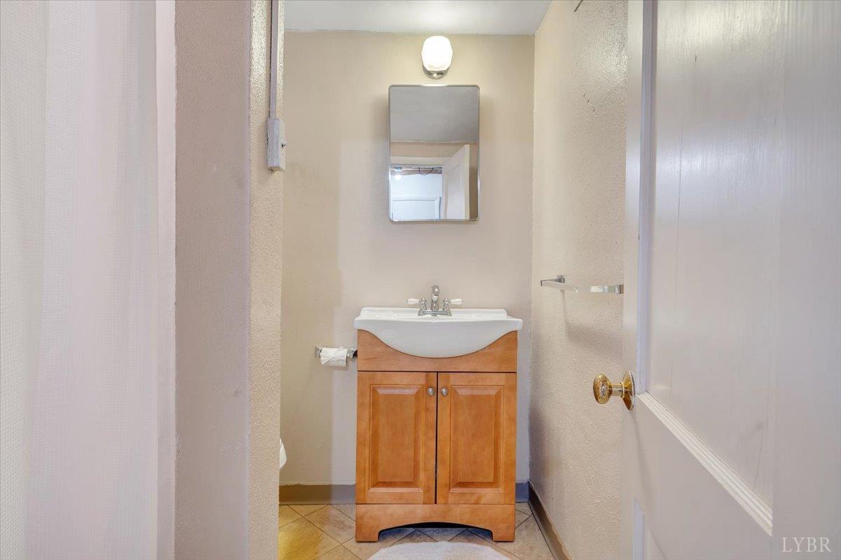 4408 Montgomery Road Lynchburg, VA 24503 - Photo 37 of 55