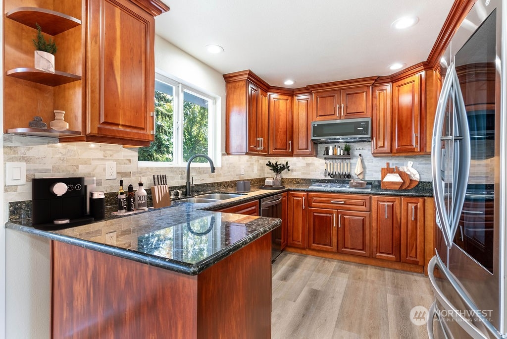 11305 Southeast 179th Street Renton, WA 98055 - Photo 8 of 30