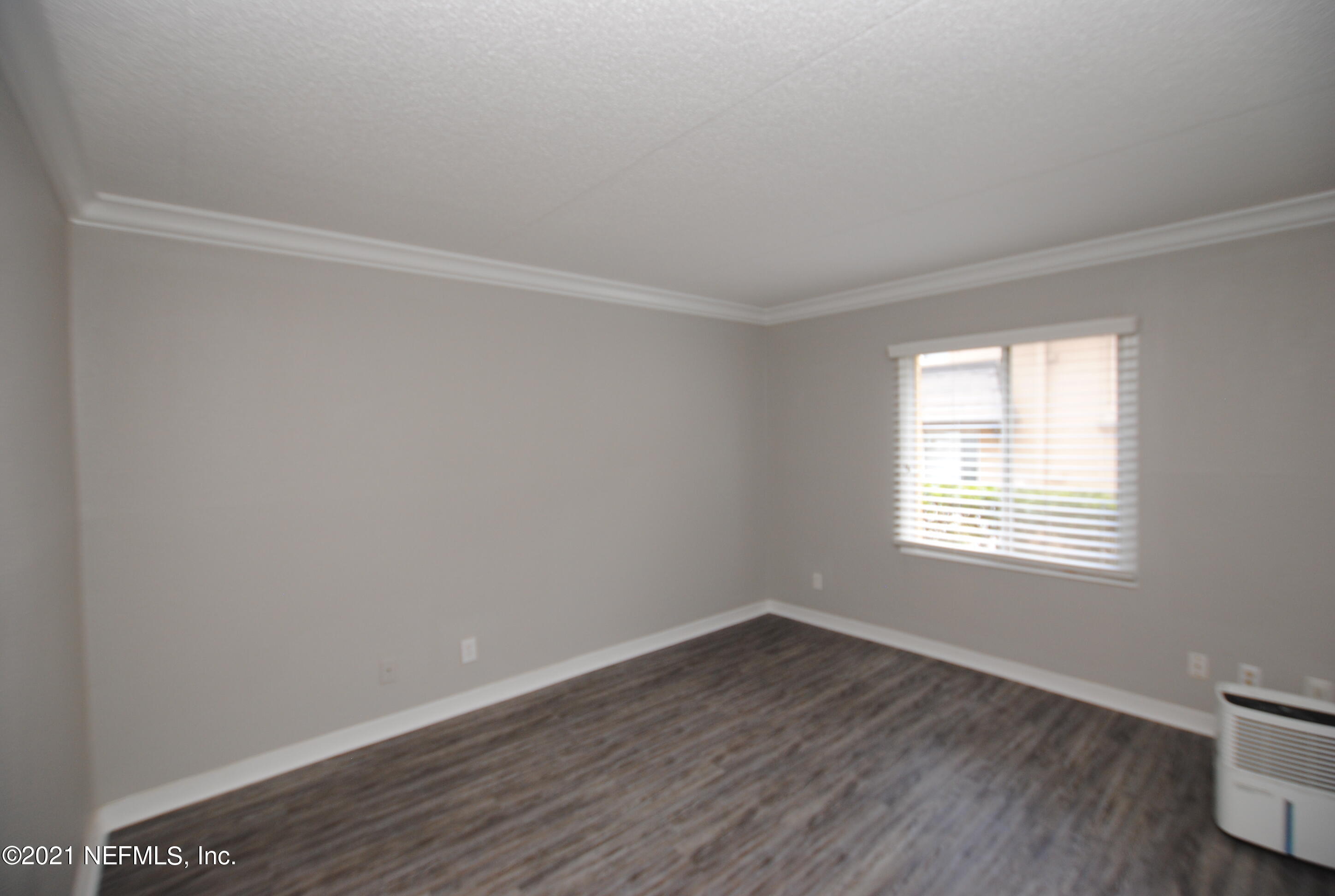 355 Monument Road, Unit 17 E1 Jacksonville, FL 32225 - Photo 11 of 19 DSC_0163