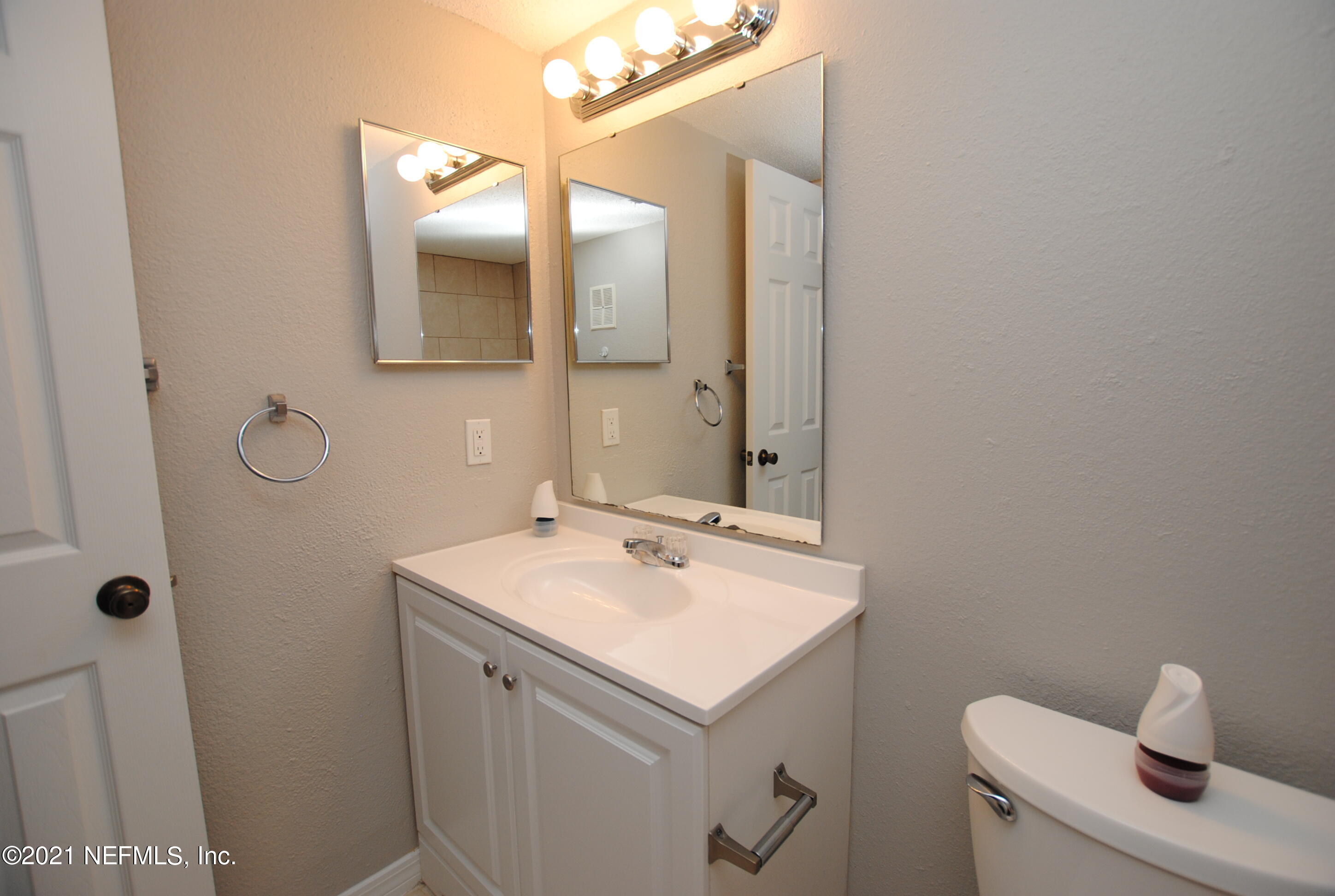 355 Monument Road, Unit 17 E1 Jacksonville, FL 32225 - Photo 15 of 19 DSC_0166