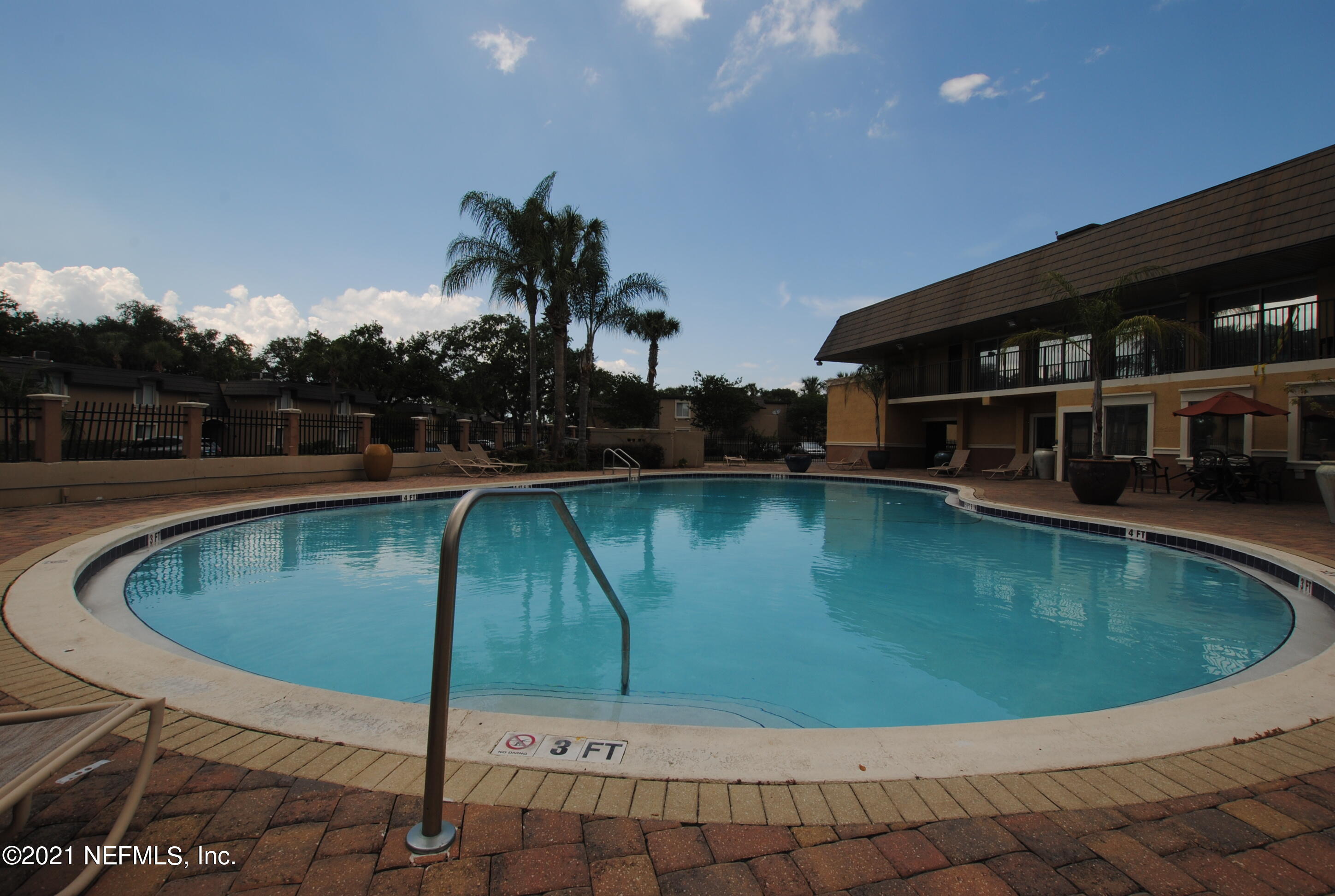 355 Monument Road, Unit 17 E1 Jacksonville, FL 32225 - Photo 18 of 19 DSC_0173