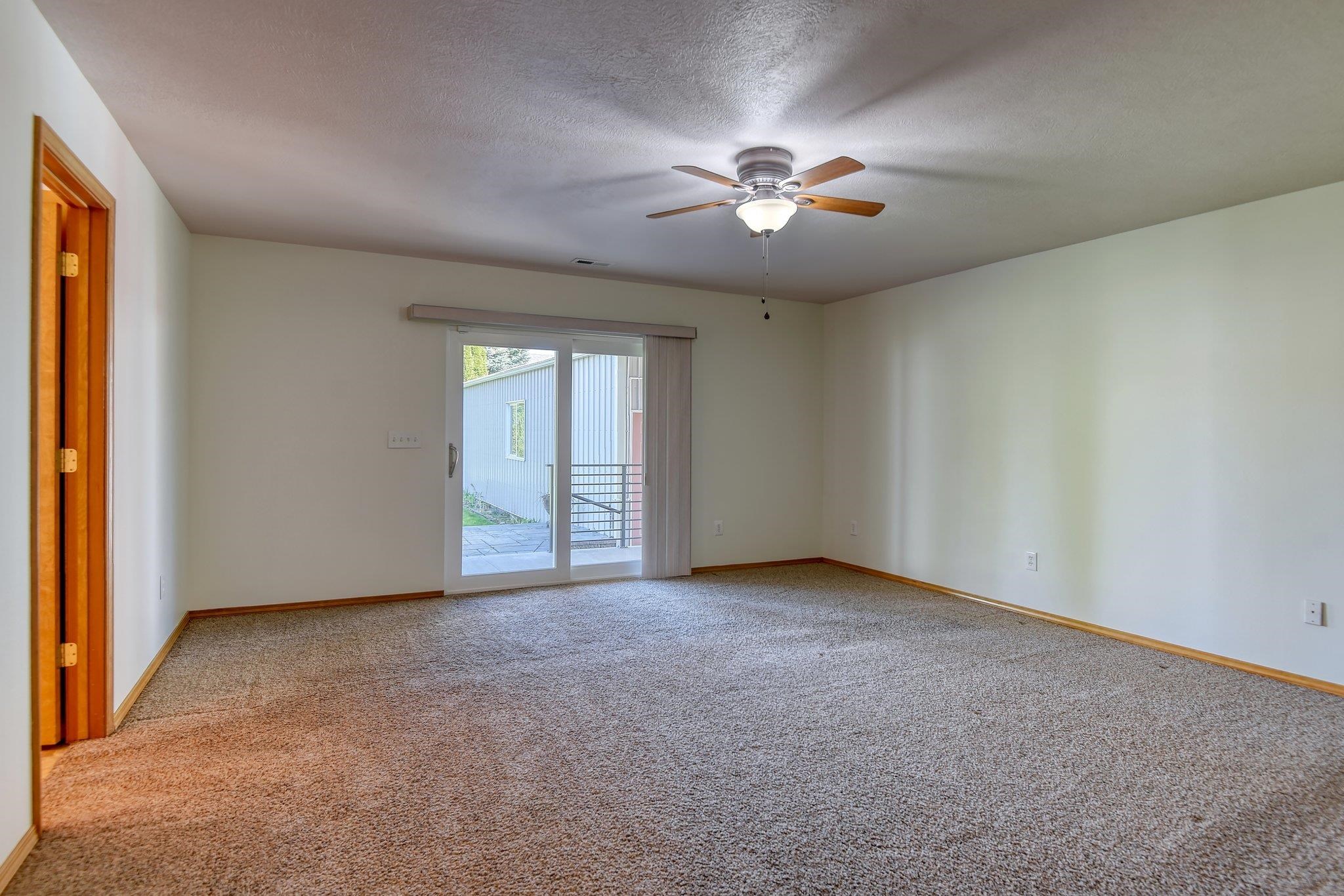 205 South Tschirley Road Greenacres, WA 99016 - Photo 15 of 48