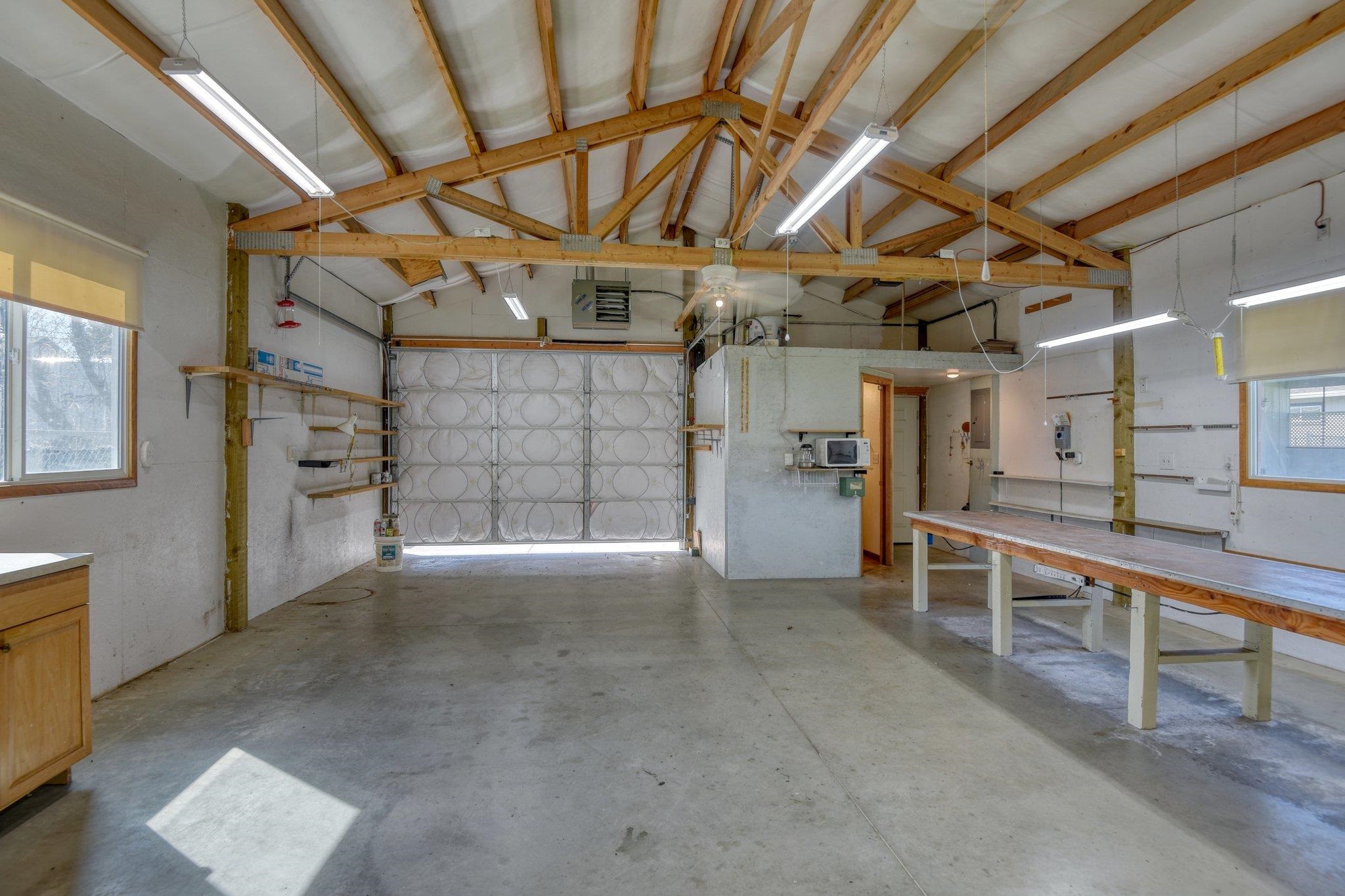 205 South Tschirley Road Greenacres, WA 99016 - Photo 29 of 48