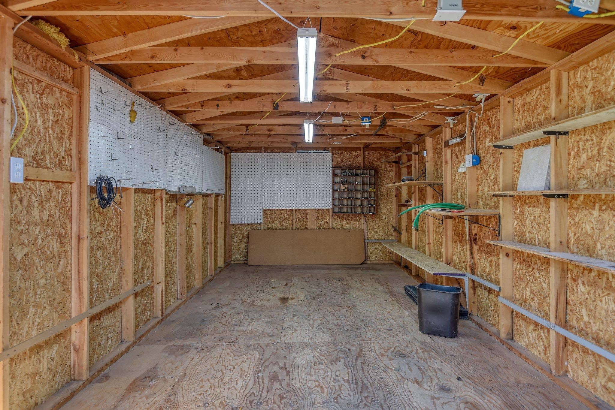 205 South Tschirley Road Greenacres, WA 99016 - Photo 35 of 48