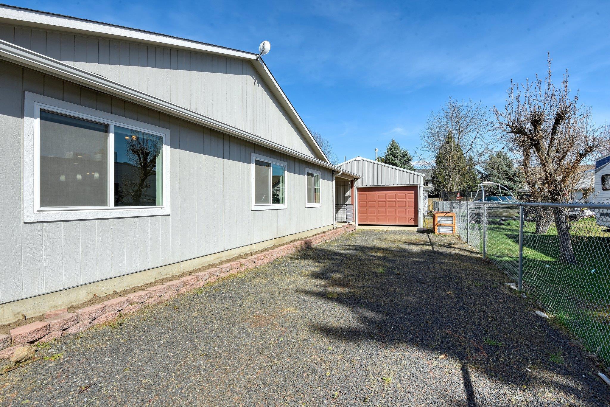 205 South Tschirley Road Greenacres, WA 99016 - Photo 47 of 48