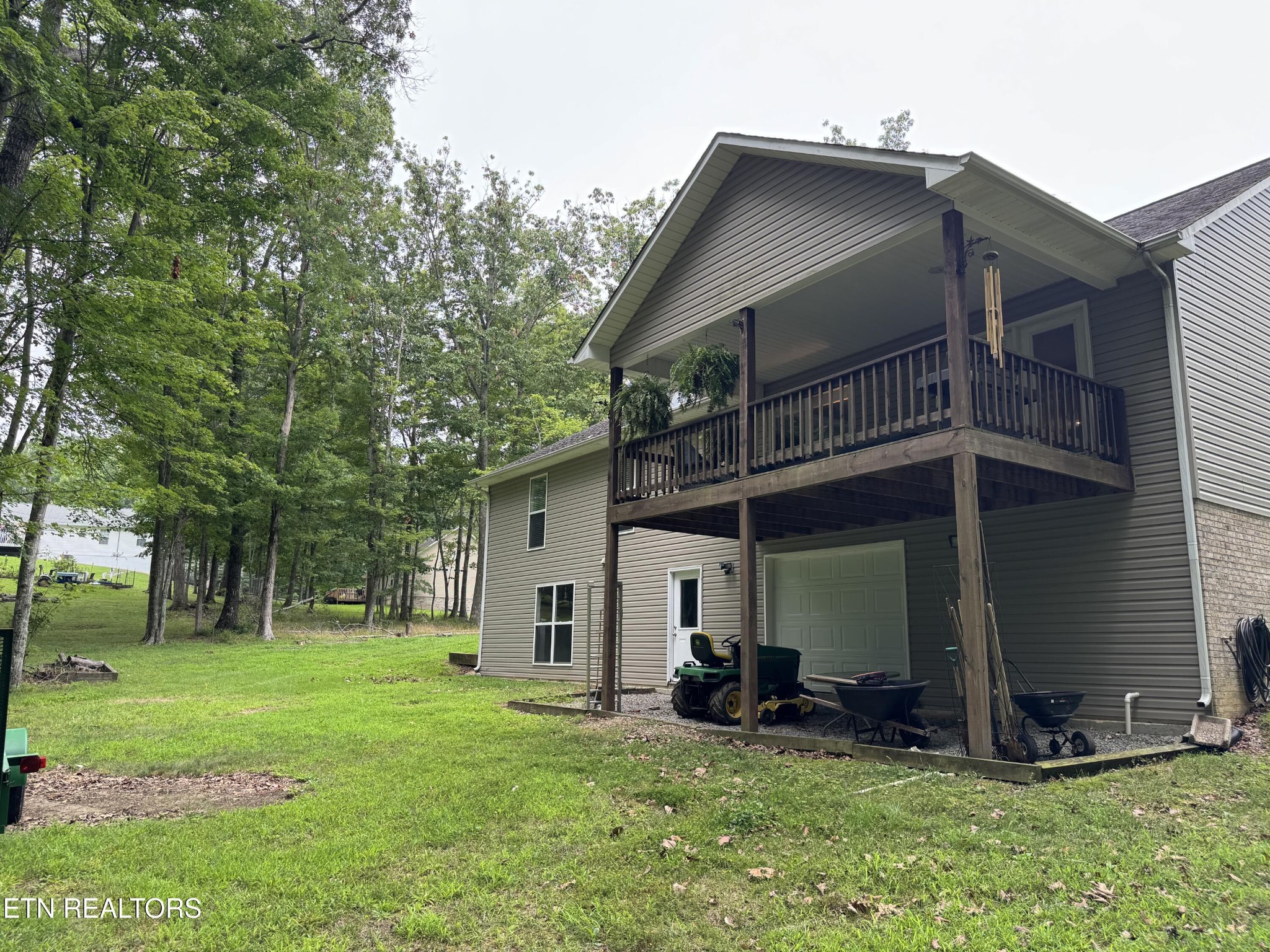 160 Brady Lane Oneida, TN 37841 - Photo 9 of 43 a view of a house with a yard