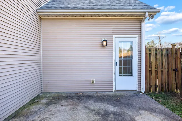 $350,000 | 282 Meigs Drive, Murfreesboro, TN 37128