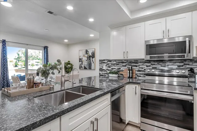 $649,999 | 67 Silcreek Drive, San Jose, CA 95116