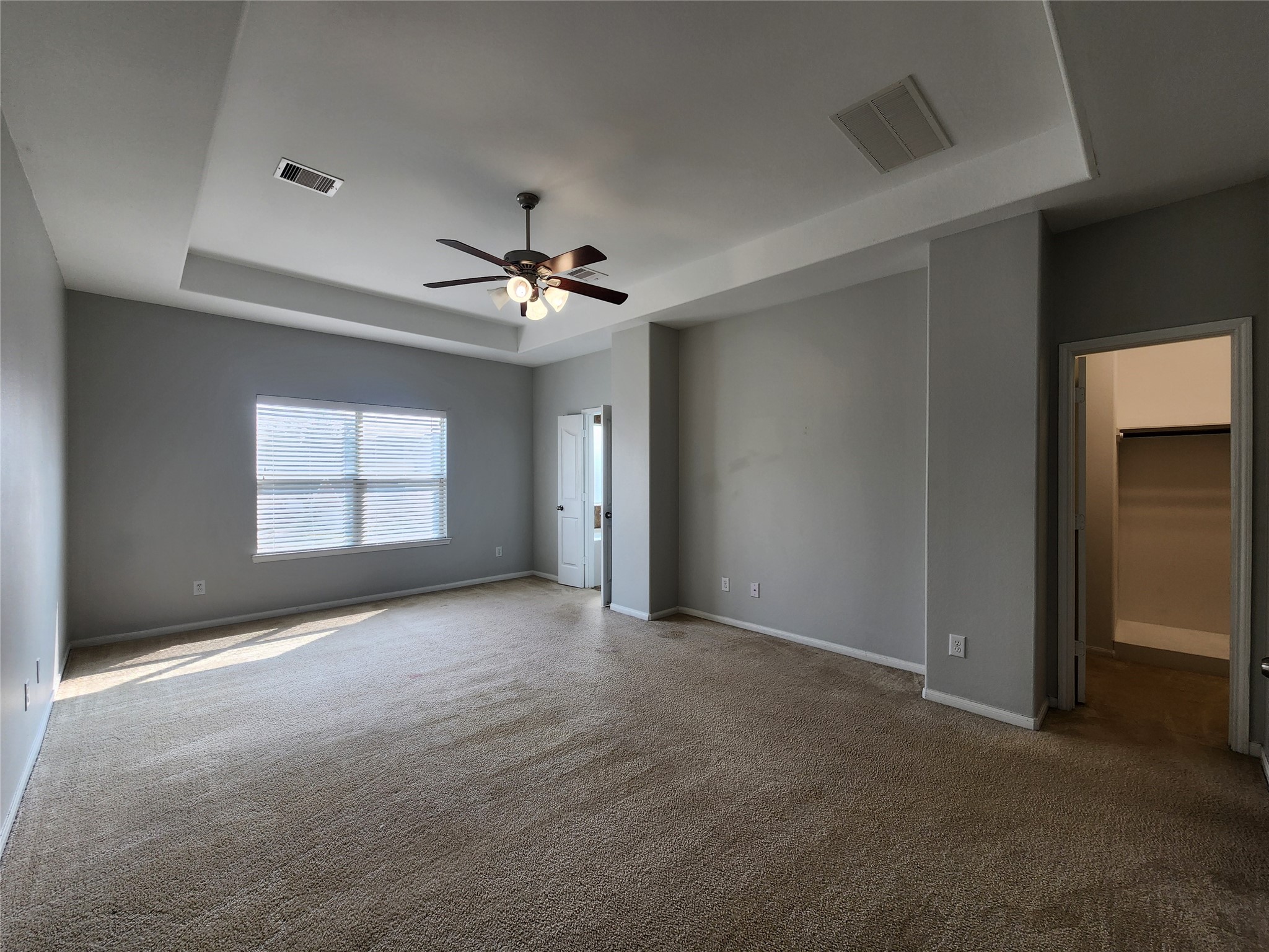 9346 Valley Tree Lane Houston, TX 77089 - Photo 9 of 21 a view of a livingroom with a ceiling fan and window