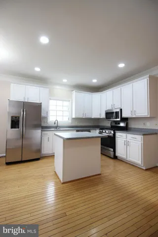 $3,300 | 243 Winter Walk Drive, Gaithersburg, MD 20878