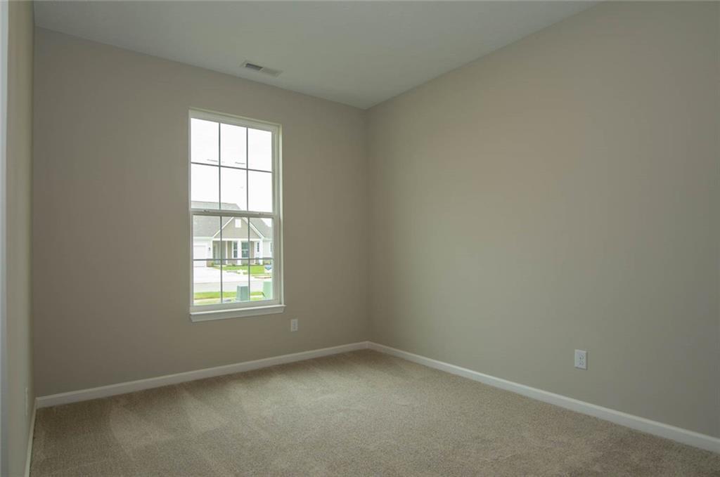 9842 Constellation Drive Pendleton, IN 46064 - Photo 17 of 28