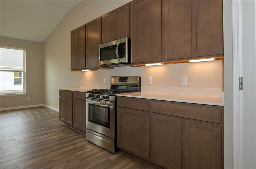 9842 Constellation Drive Pendleton, IN 46064 - Photo 8 of 28