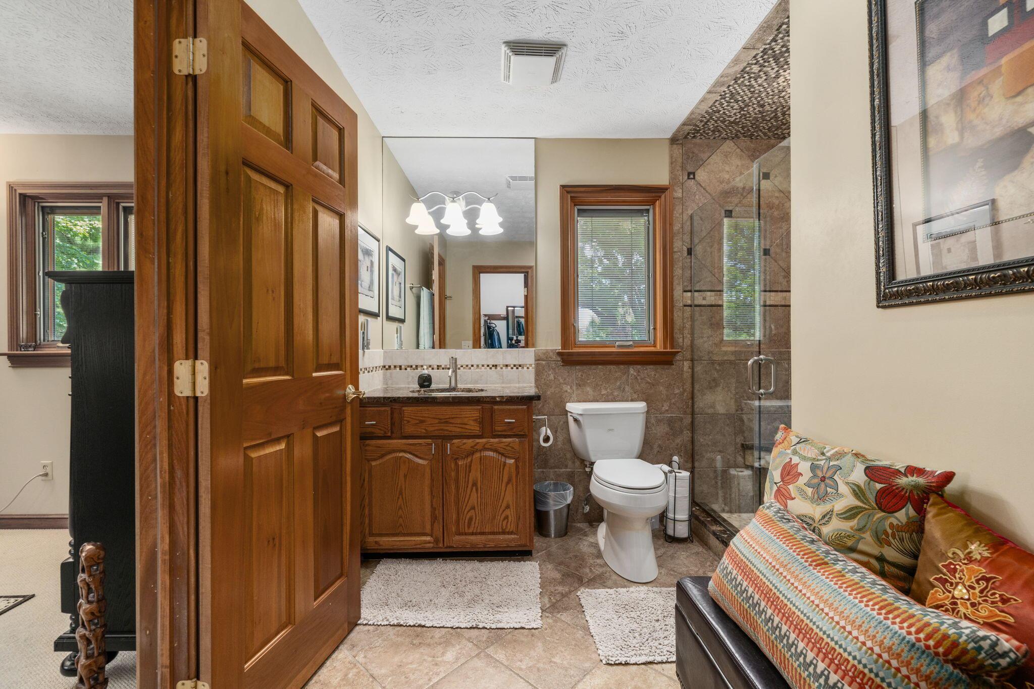 6990 Sunbury Road Westerville, OH 43082 - Photo 25 of 45 50-web-or-mls-DSC08134