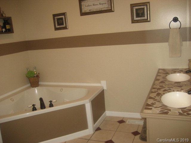 2106 Pinnacle Church Road Nebo, NC 28761 - Photo 15 of 18 Gallery Image 15