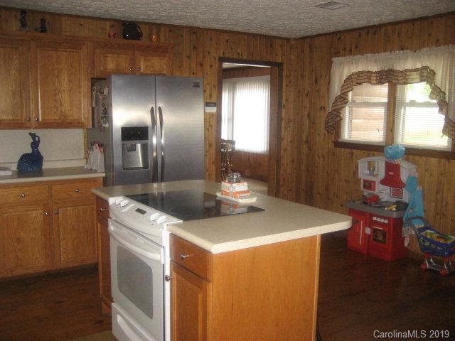 2106 Pinnacle Church Road Nebo, NC 28761 - Photo 9 of 18 Gallery Image 9