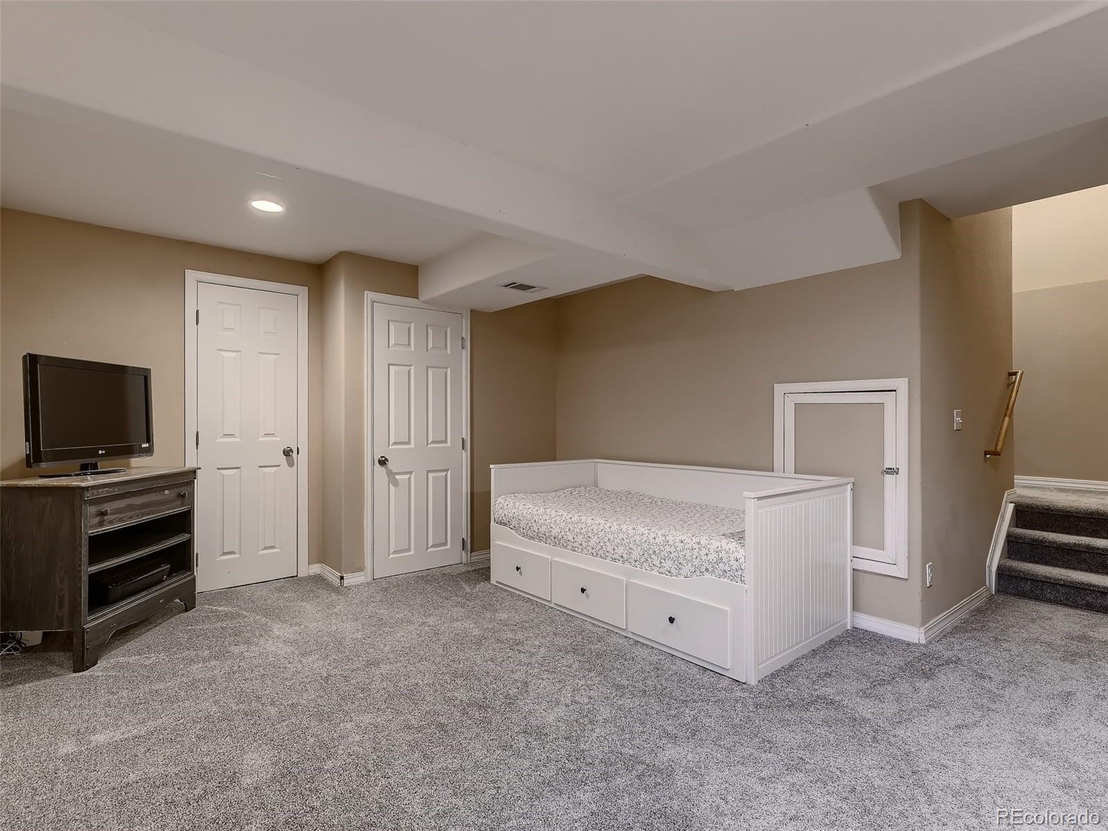 9741 Queenscliffe Drive Highlands Ranch, CO 80130 - Photo 22 of 28