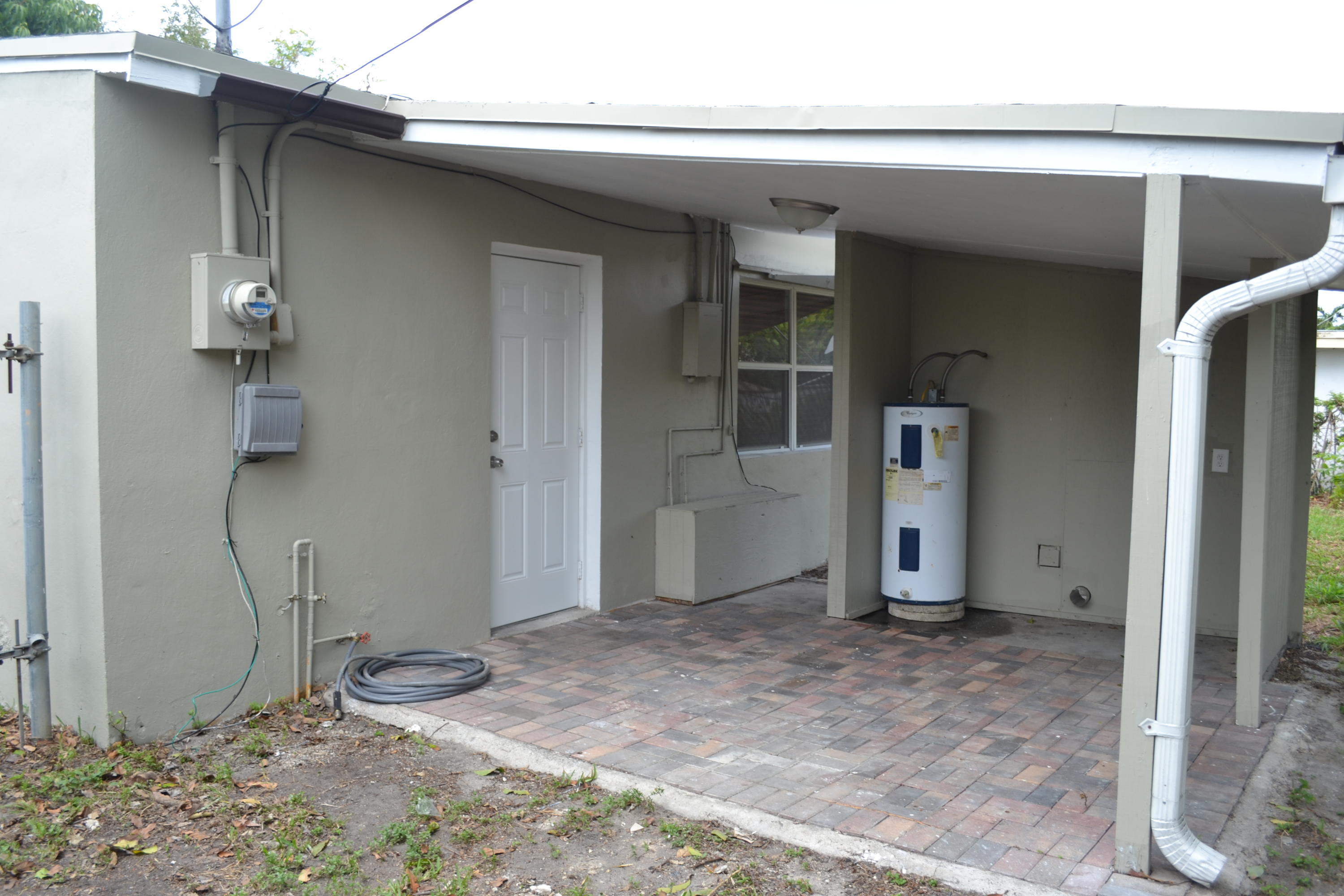 532 Beech Road West Palm Beach, FL 33409 - Photo 10 of 11 DSC_0020
