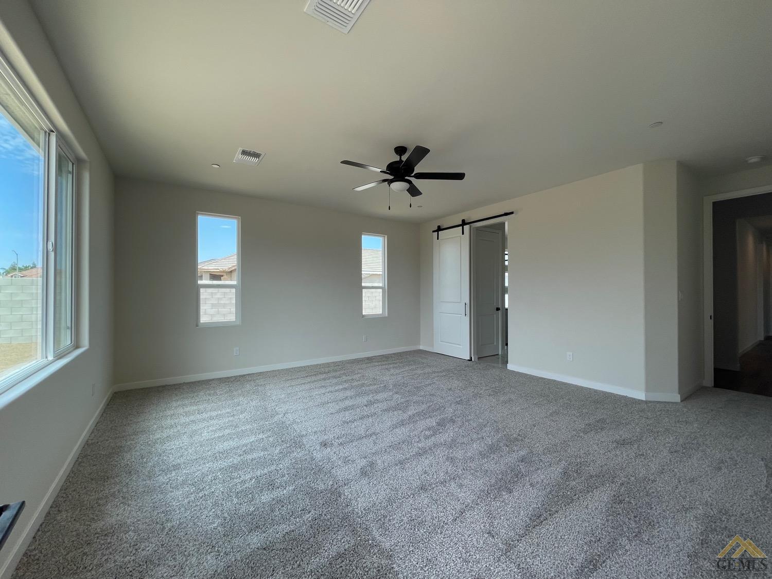 Undisclosed Address Bakersfield, CA 93314 - Photo 6 of 19 Grand master with en suite design.