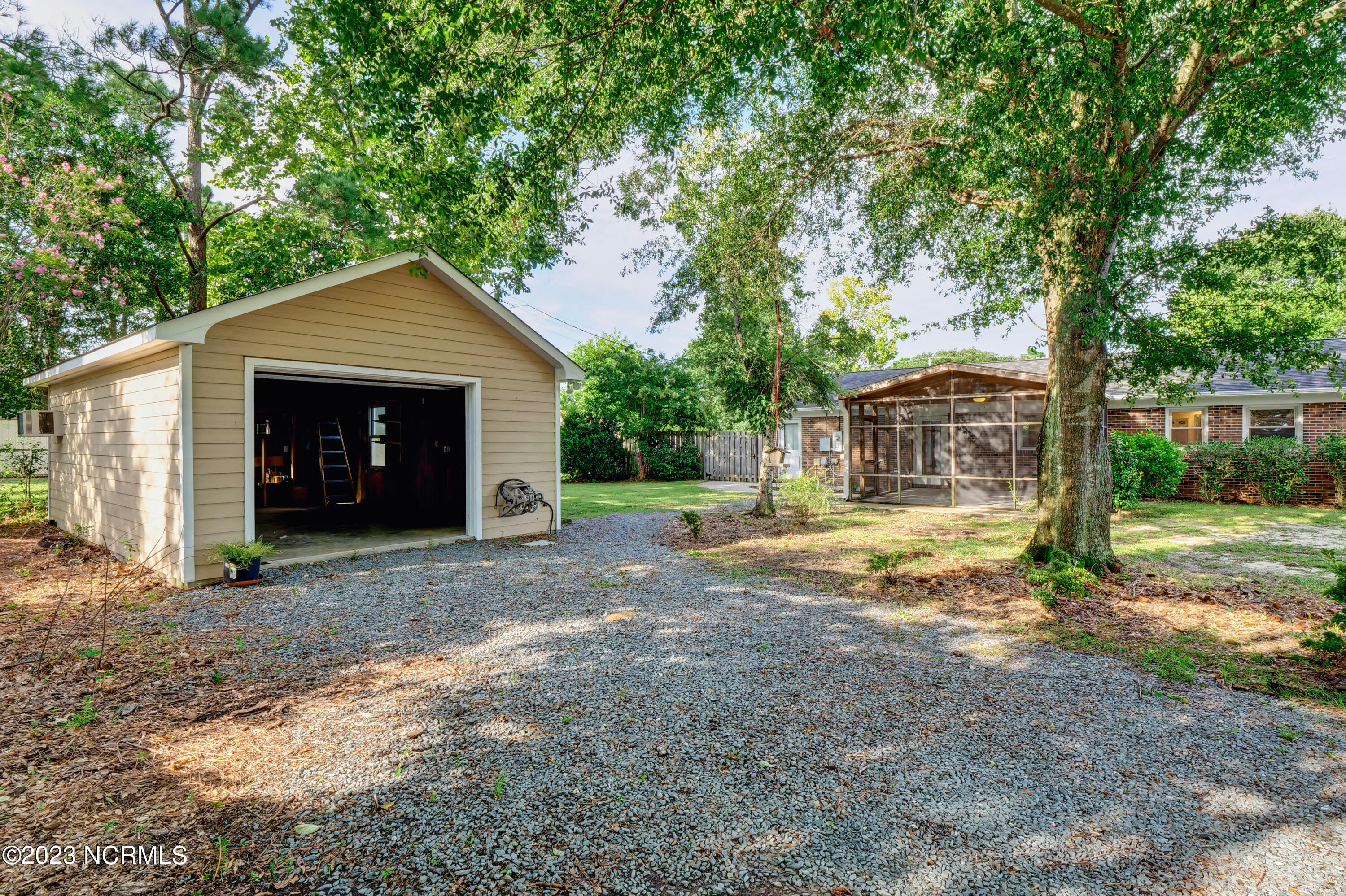 218 Apollo Drive Wilmington, NC 28405 - Photo 4 of 36 PJA16359_60_61_62_63(1)