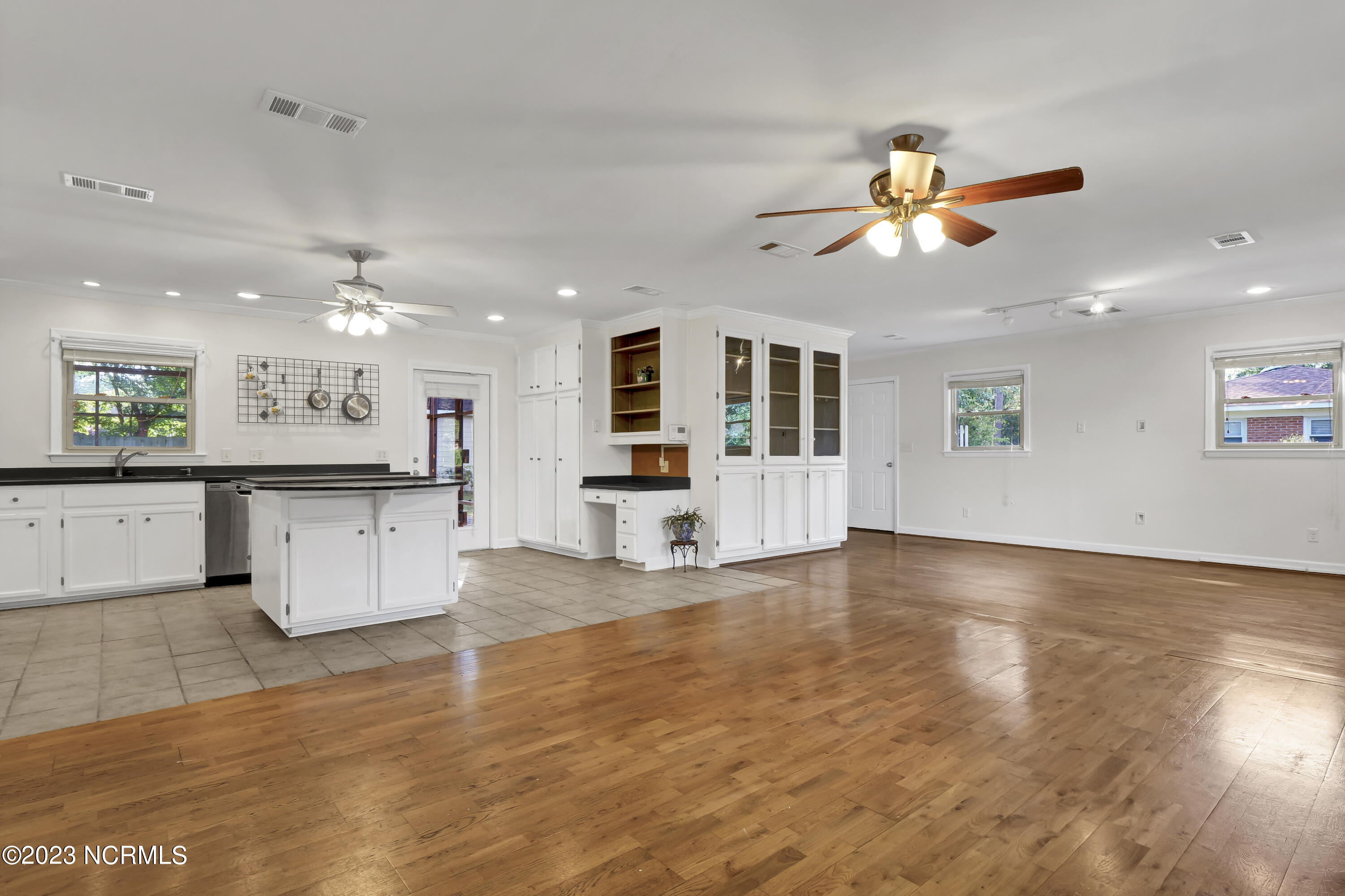 218 Apollo Drive Wilmington, NC 28405 - Photo 8 of 36 PJA16510