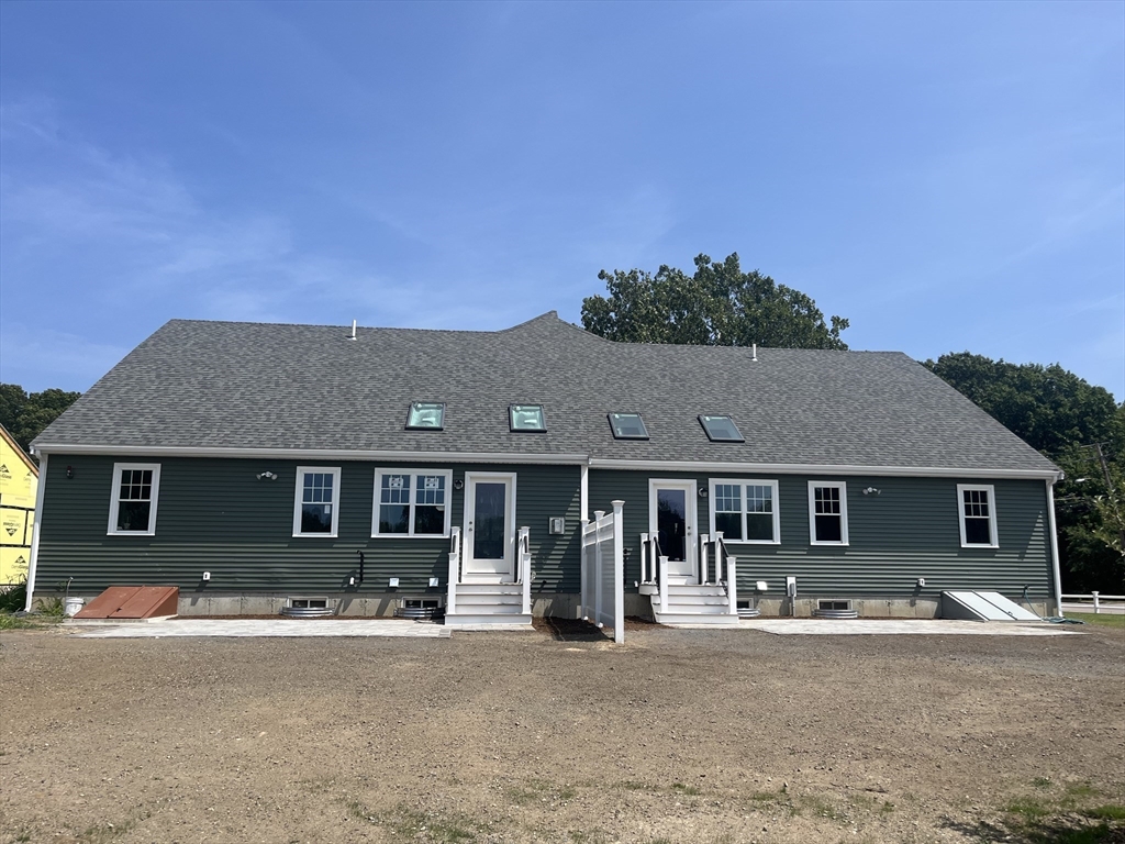 2 B Oak Street, Unit 2B Mansfield, MA 02048 - Photo 3 of 38