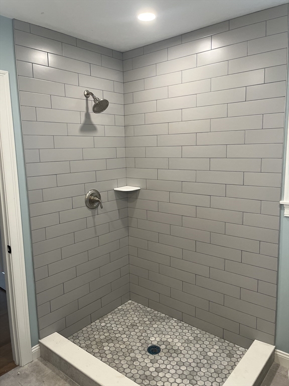 2 B Oak Street, Unit 2B Mansfield, MA 02048 - Photo 33 of 38