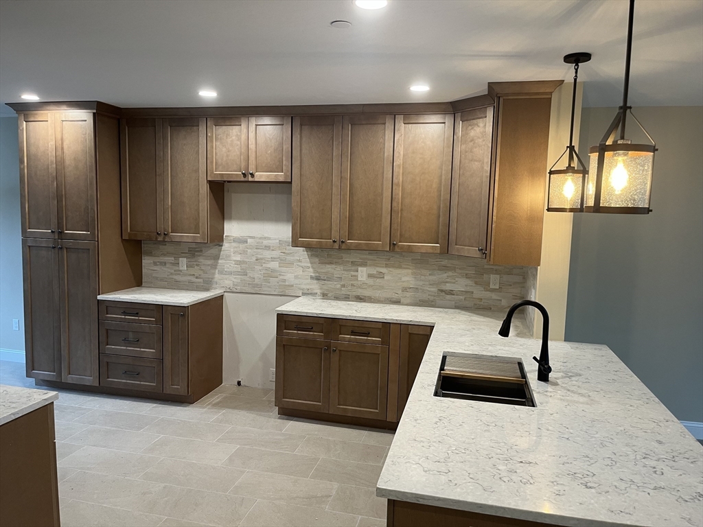 2 B Oak Street, Unit 2B Mansfield, MA 02048 - Photo 5 of 38