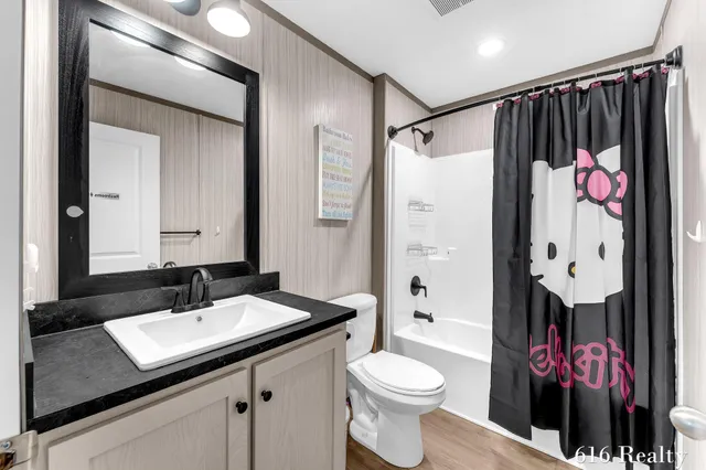 $130,000 | 1285 Ashbrook Street Northeast, Belmont, MI 49306