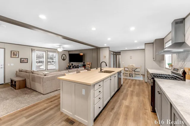 $130,000 | 1285 Ashbrook Street Northeast, Belmont, MI 49306