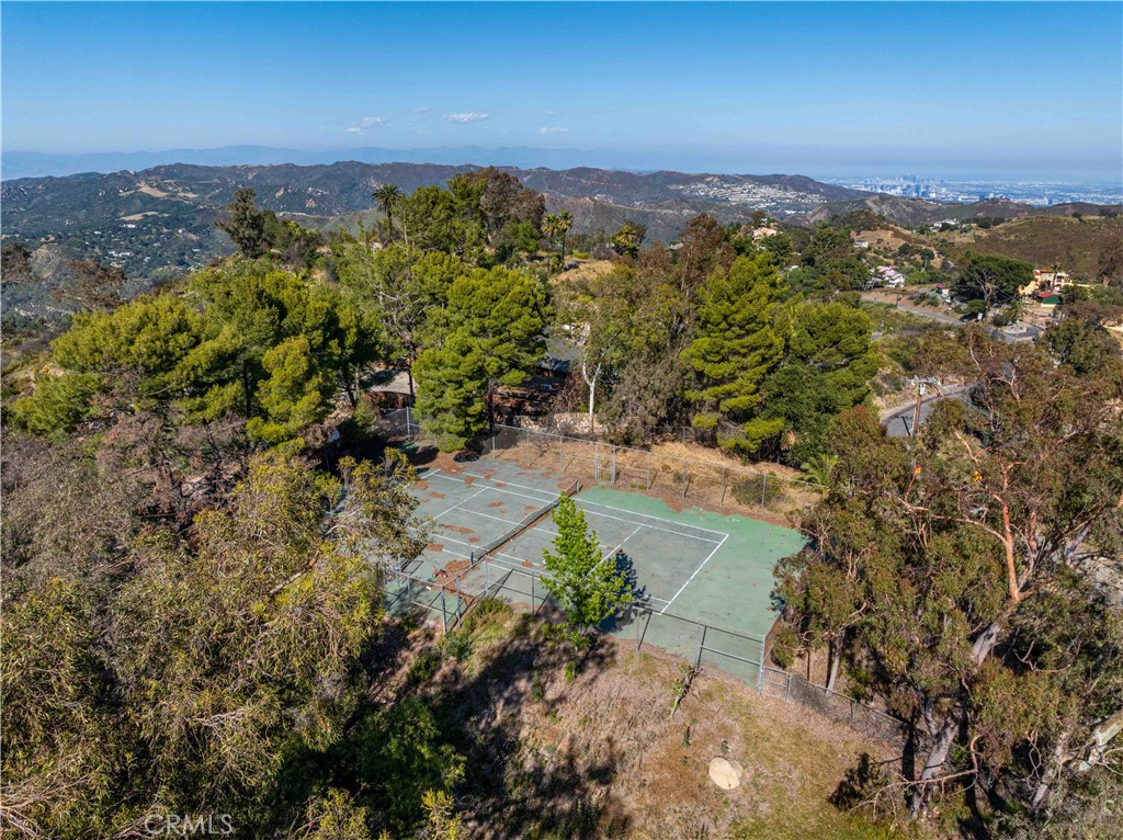 21135 Saddle Peak Road Topanga, CA 90290 - Photo 8 of 47 a view of a city with mountain view