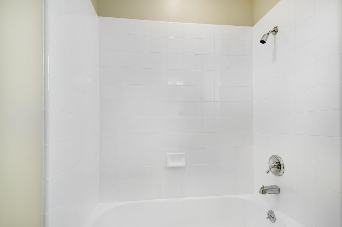 635 California Street Mountain View, CA 94041 - Photo 19 of 25 a bathroom with a bathtub