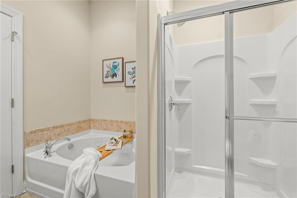 633 Stags Leap Court High Point, NC 27265 - Photo 23 of 40 Separate shower