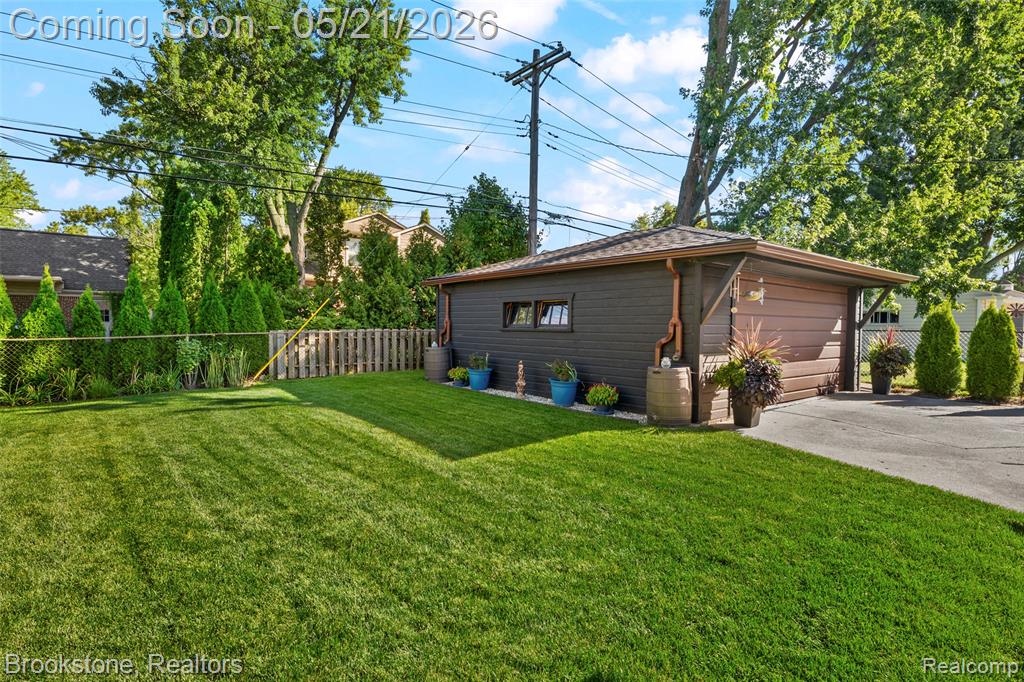 18474 Beverly Road Beverly Hills, MI 48025 - Photo 24 of 38