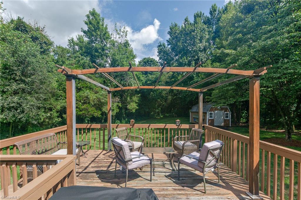 7227 Greeson Road Whitsett, NC 27377 - Photo 26 of 31 Gallery Image 26