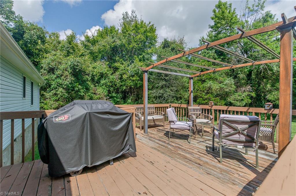 7227 Greeson Road Whitsett, NC 27377 - Photo 28 of 31 Gallery Image 28