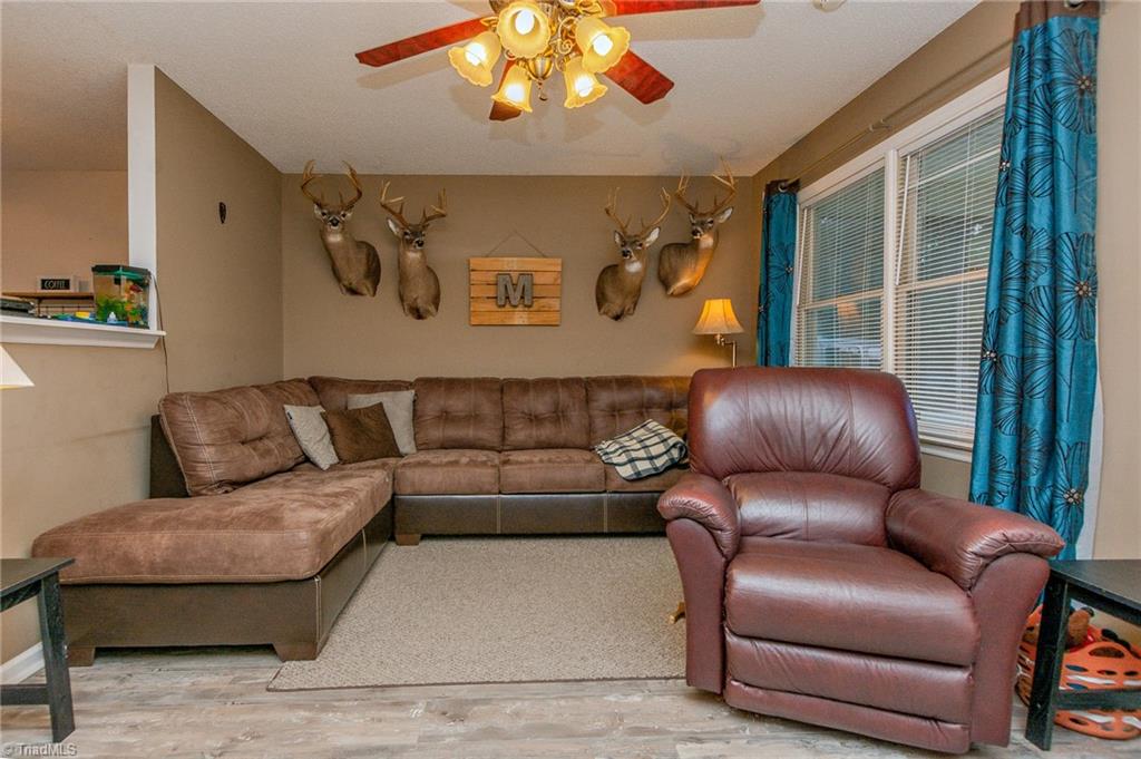 7227 Greeson Road Whitsett, NC 27377 - Photo 8 of 31 Gallery Image 8