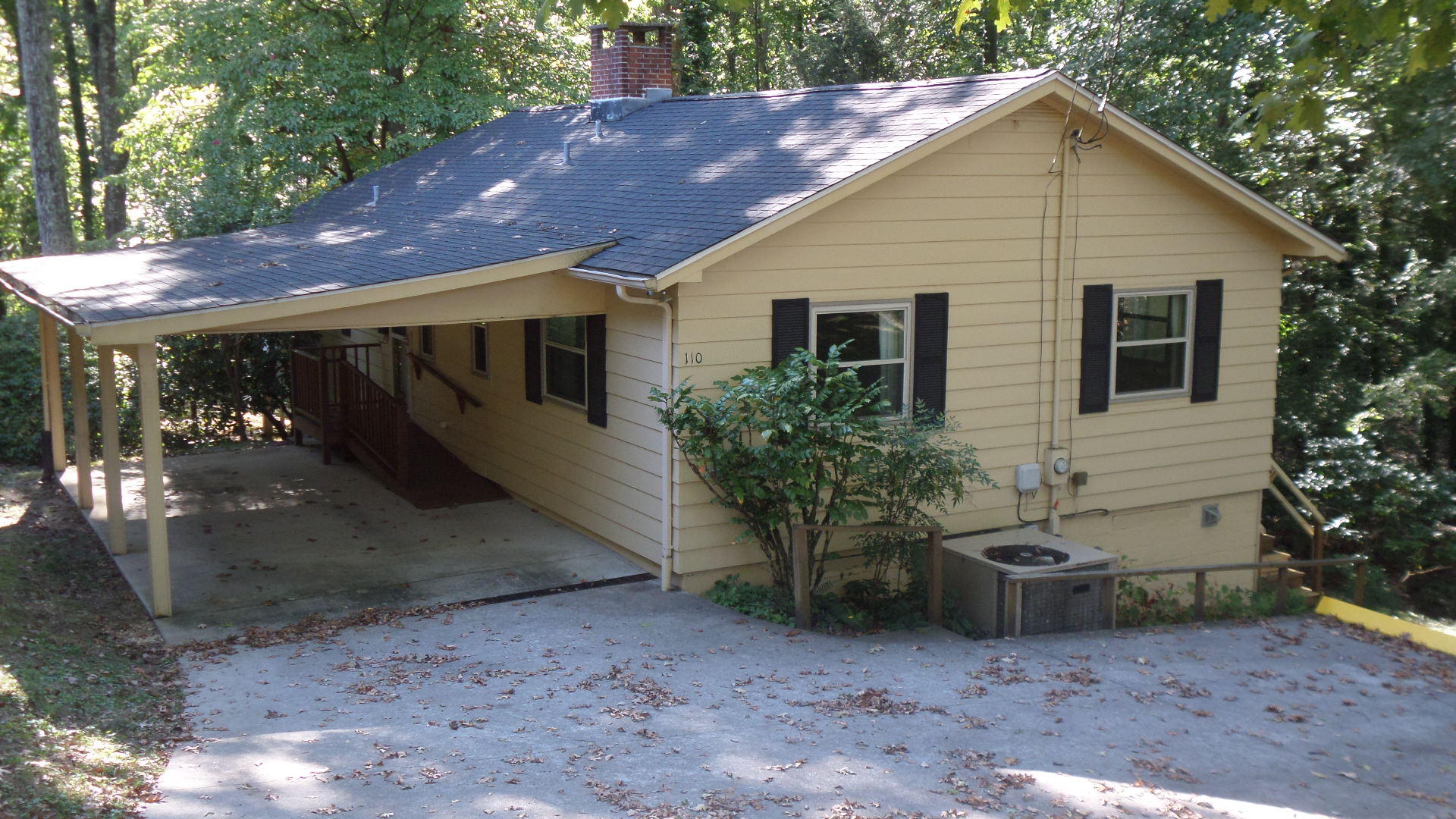 110 Chatham Ln.